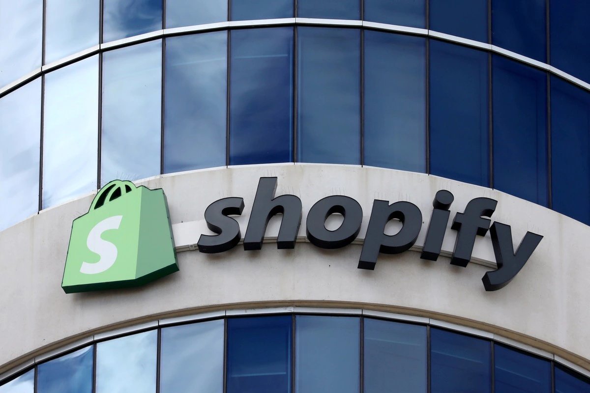 Shopify Rides On-line Purchasing Increase to Beat Quarterly Income Expectations
