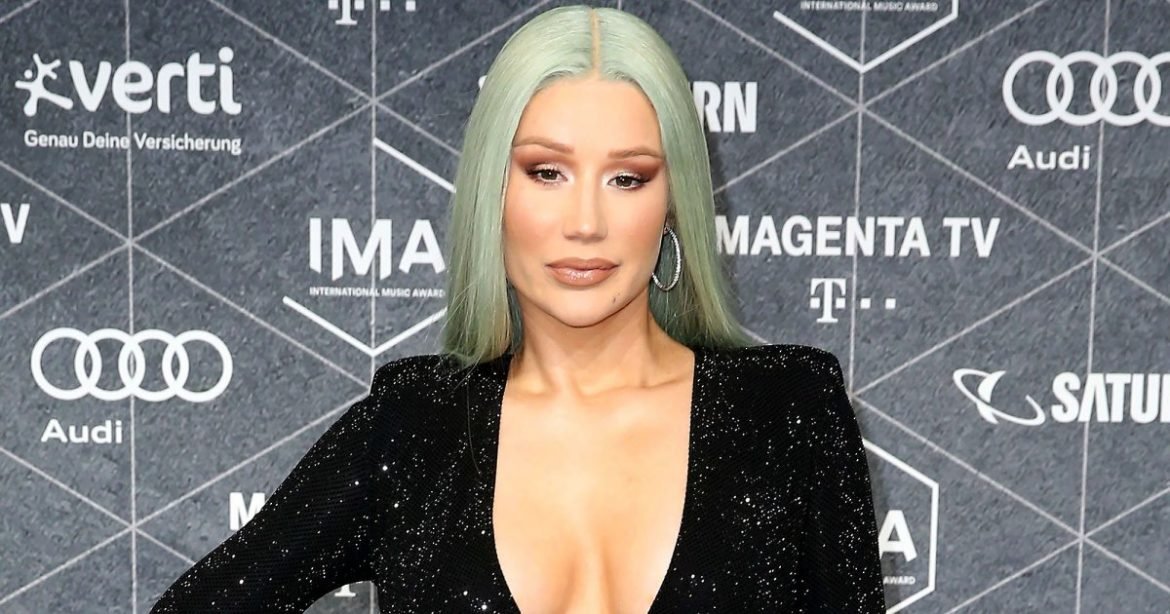 Iggy Azalea is ‘Hell-Bent Targeted’ on Magnificence for the Subsequent 12 months or Two 