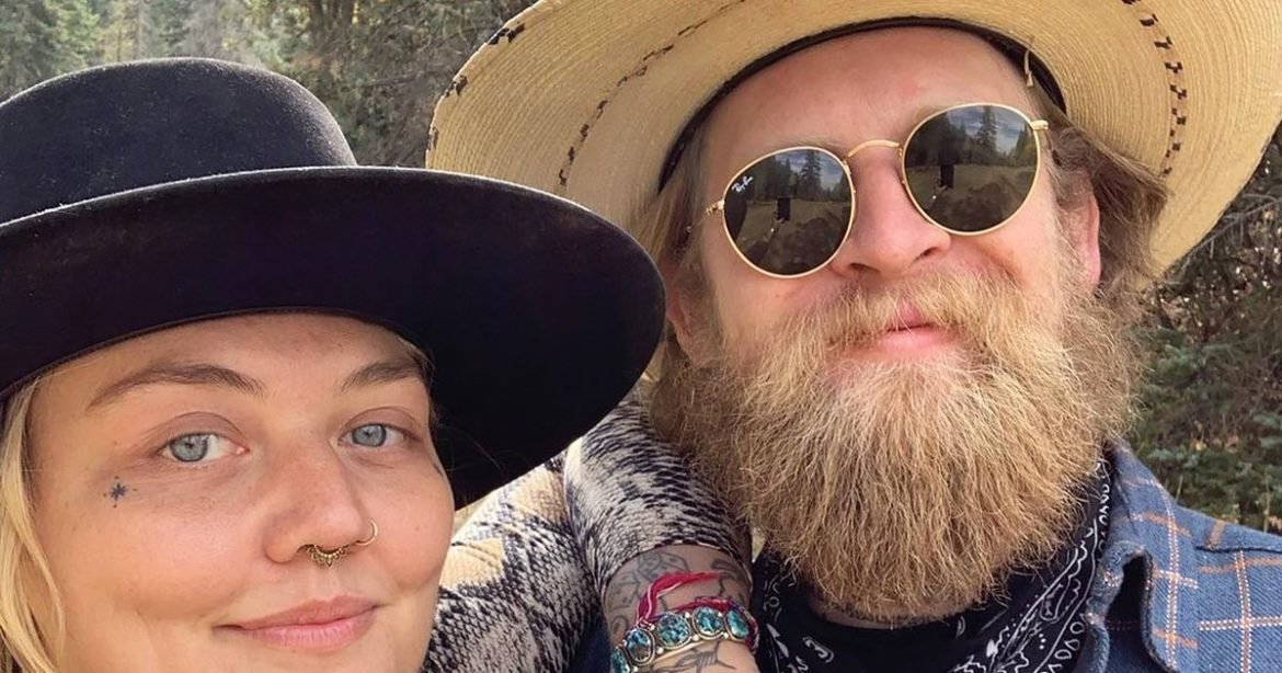 Elle King Offers Delivery, Welcomes Rainbow Child With Fiance Dan Tooker