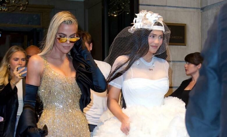 Kylie Jenner Wears Baseball Cap to Met Gala, Sets Twitter Ablaze