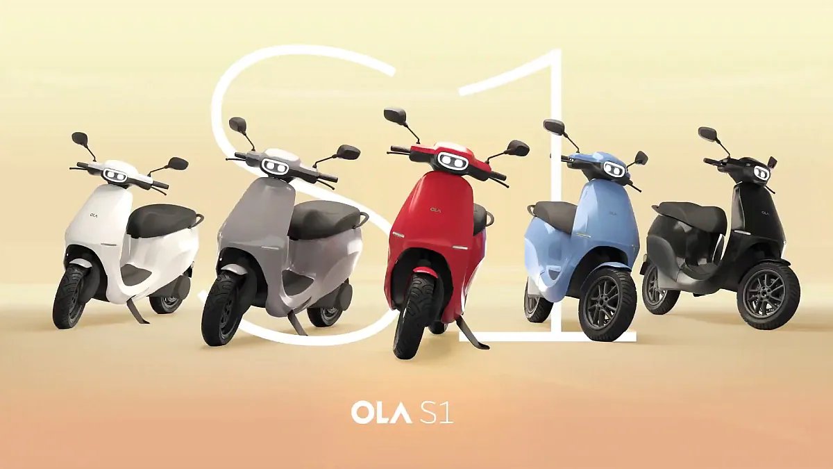 Ola S1 Electric Scooter With 101km Range Launched in India, Electric Car to Debut in 2024